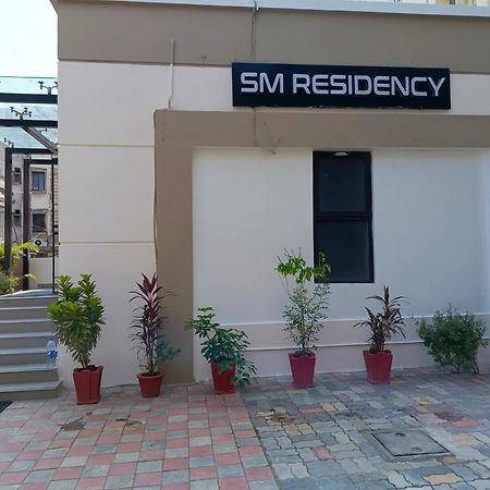 Отель Sm Residency Бхубанешвара Экстерьер фото